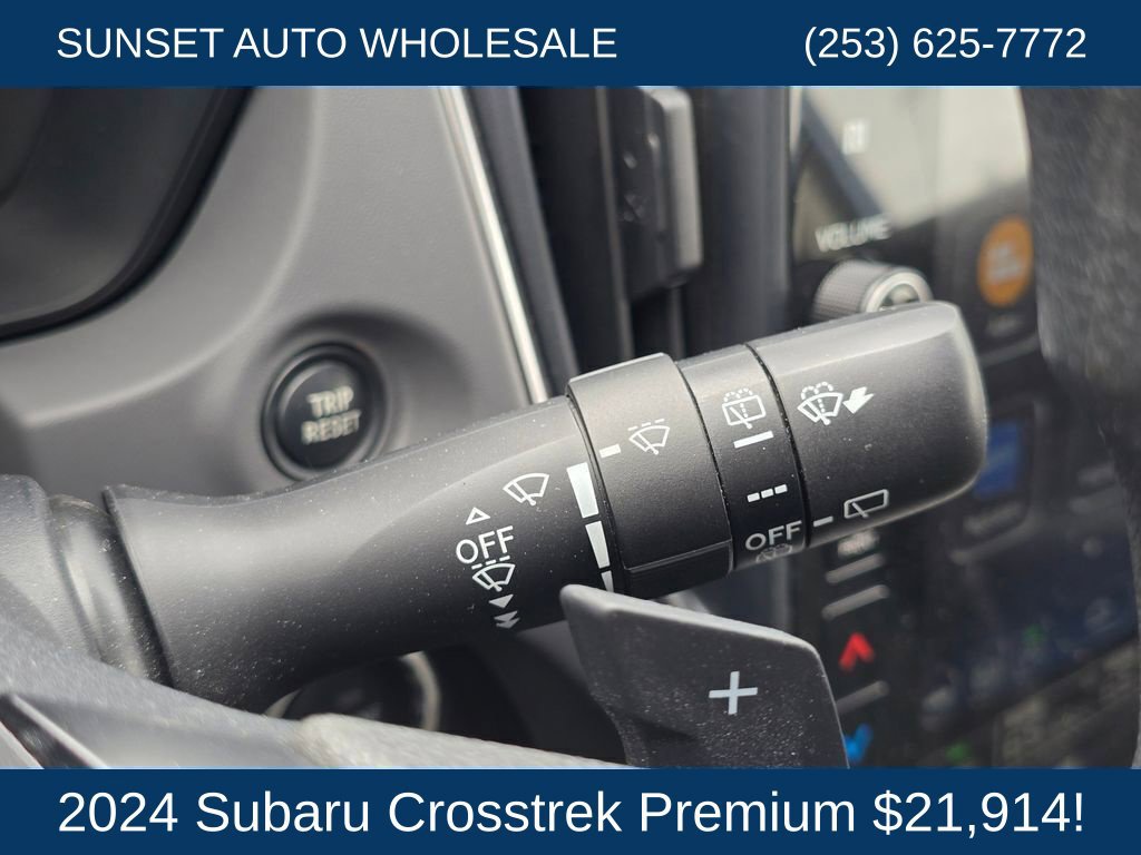 Used 2024 Subaru Crosstrek 2.0i Premium AWD/4WD image 30