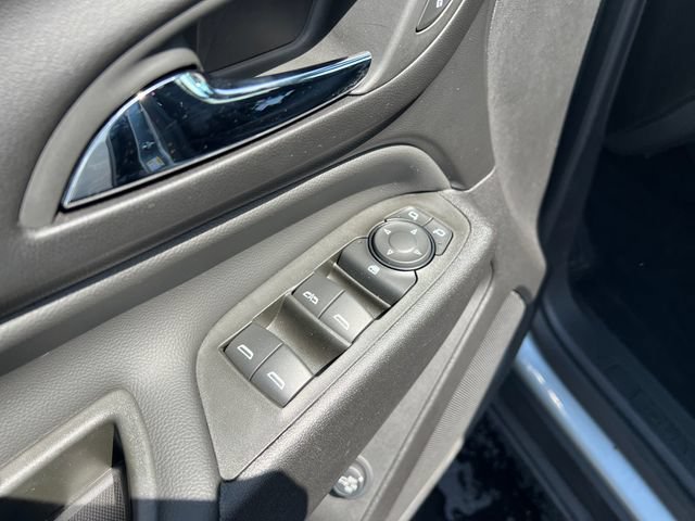 Certified 2024 Chevrolet Equinox LT FWD image 13