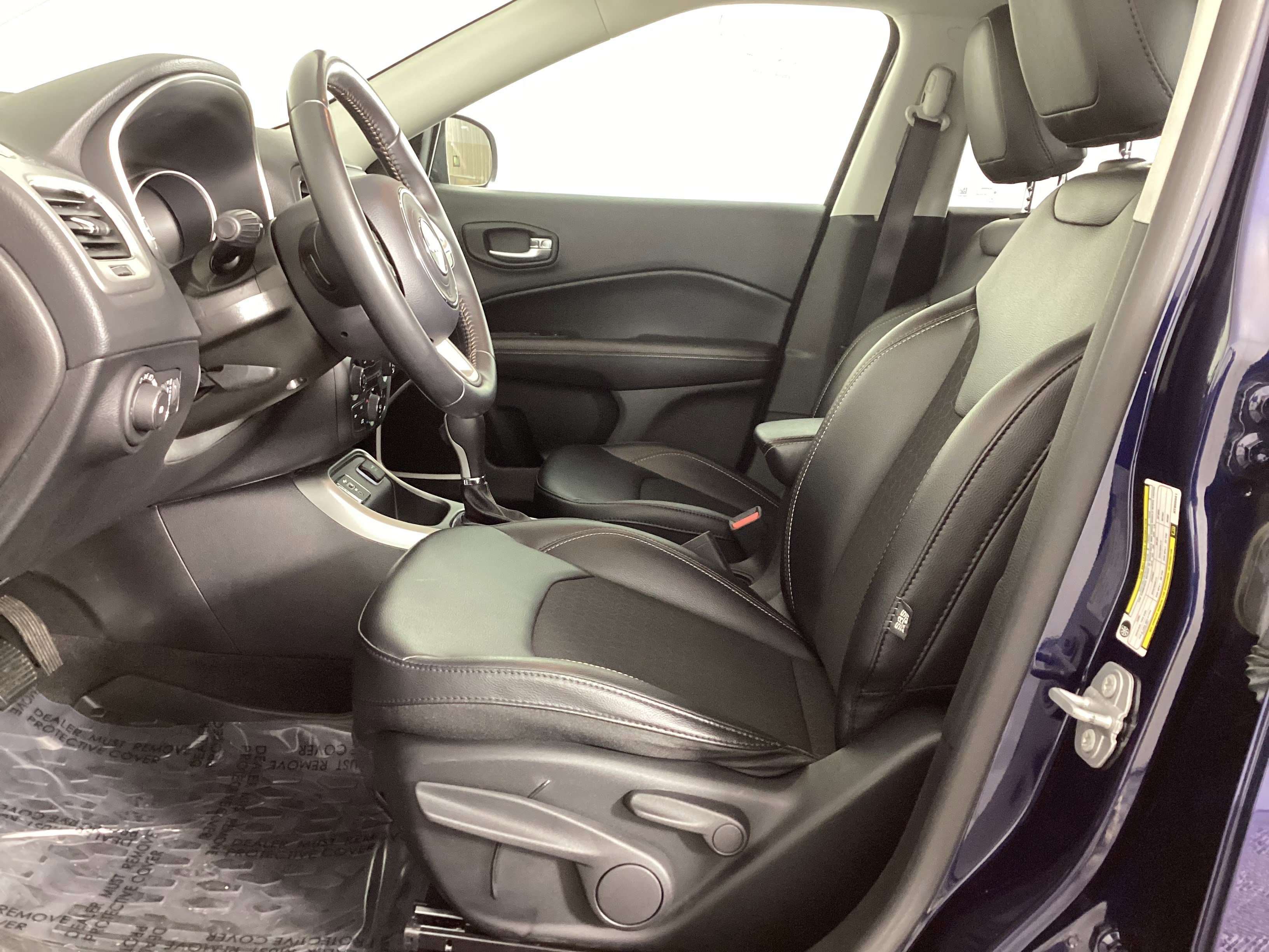 Used 2019 Jeep Compass Latitude image 21