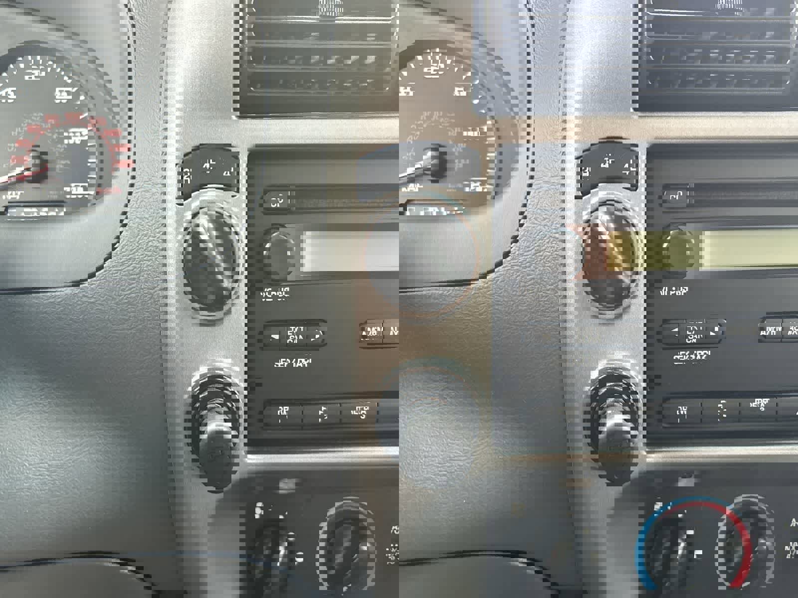 Used 2010 Ford Ranger XLT image 23