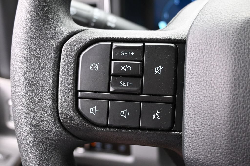 New 2026 Ford F250 XLT w/ XLT Premium Package AWD/4WD image 28