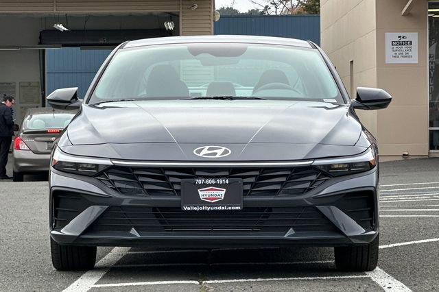 New 2026 Hyundai Elantra Sport video 3