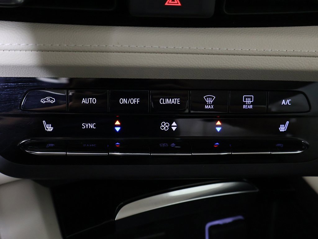 Used 2023 Buick Envision Preferred image 48