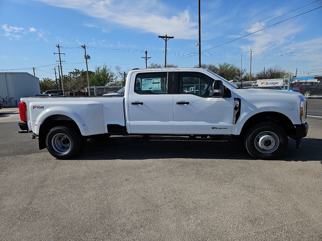 New 2026 Ford F350 XL w/ FX4 Off-Road Package image 14