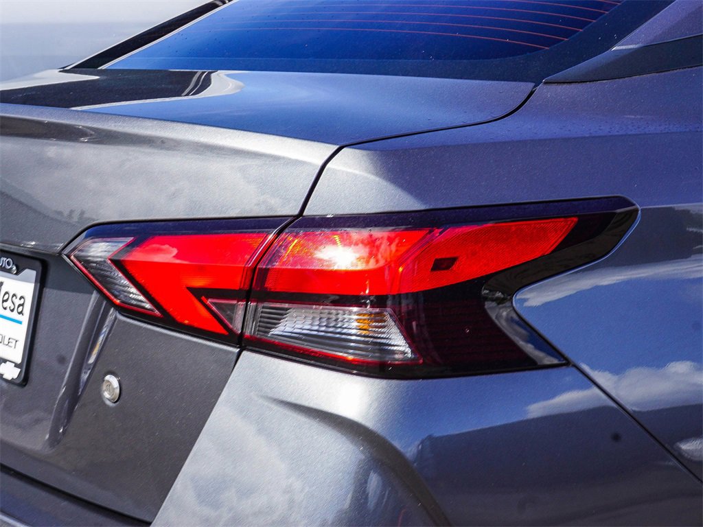 Used 2024 Nissan Versa S w/ Trunk Package image 7