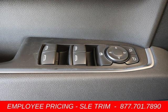 New 2026 GMC Sierra 1500 SLE w/ Max Trailering Package AWD/4WD image 15