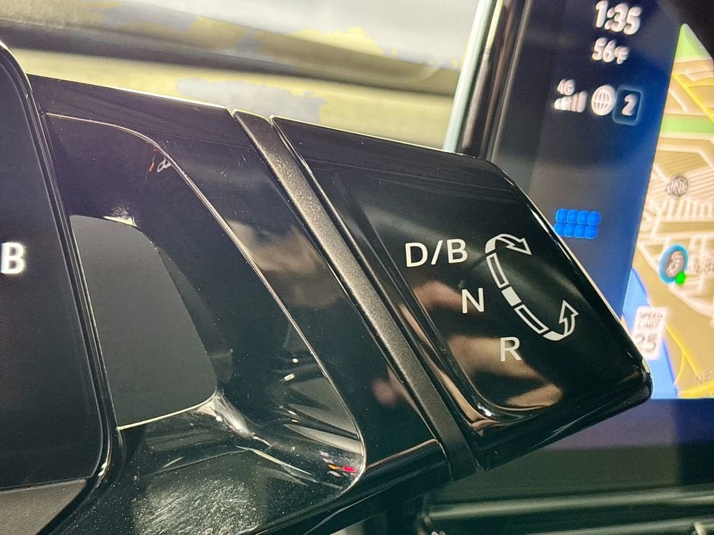 Certified 2023 Volkswagen ID.4 Pro image 18