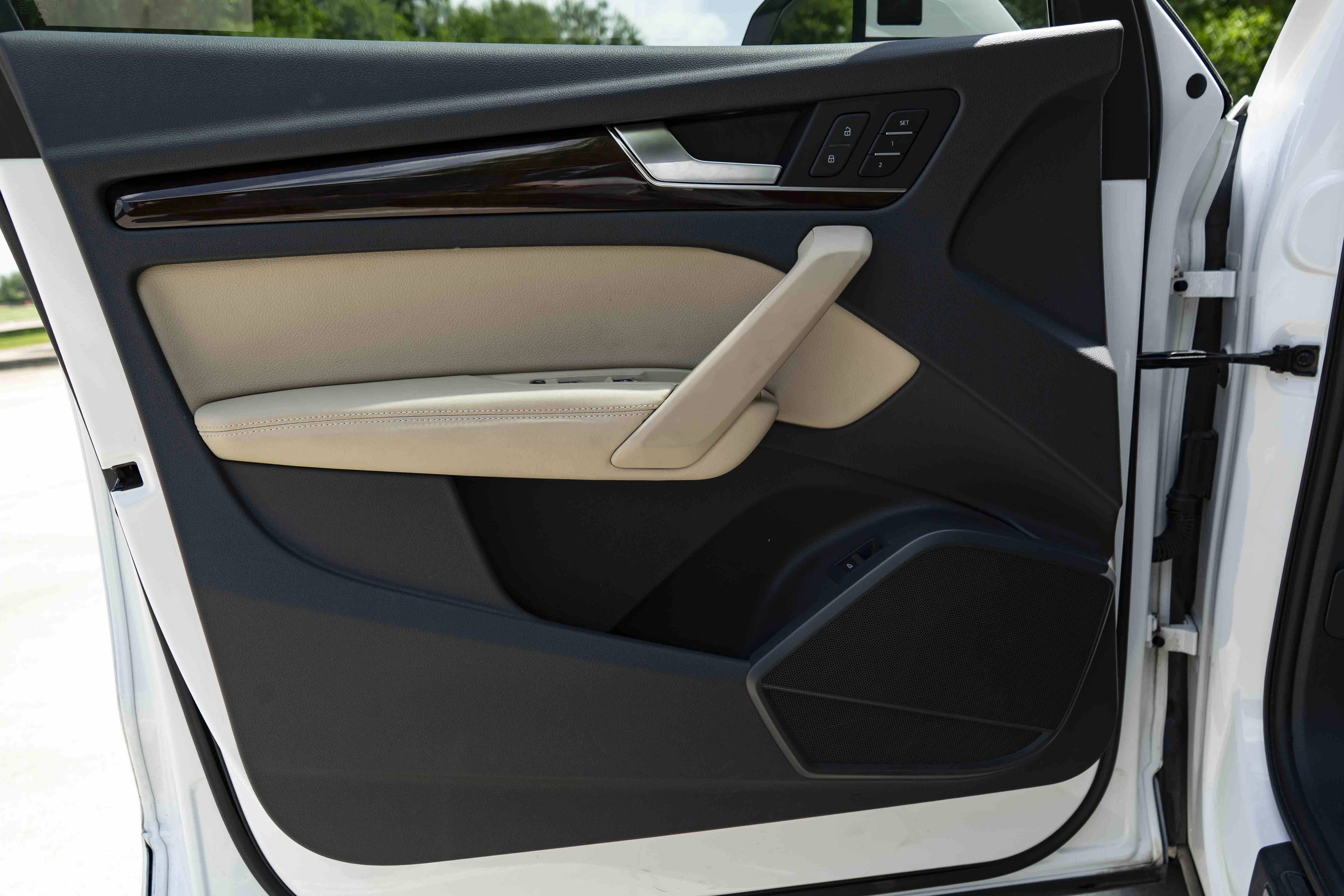 Used 2019 Audi Q5 2.0T Premium Plus AWD/4WD image 39