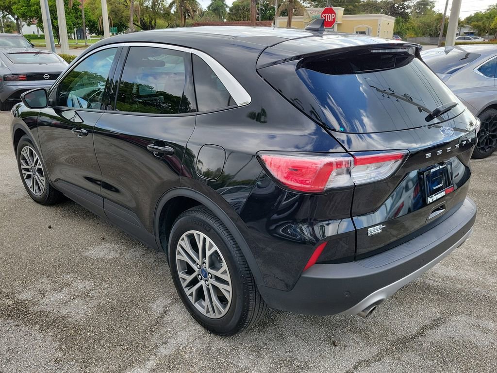 Used 2022 Ford Escape SEL image 6