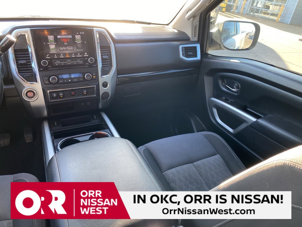 Used 2021 Nissan Titan SV w/ SV Convenience Package image 20
