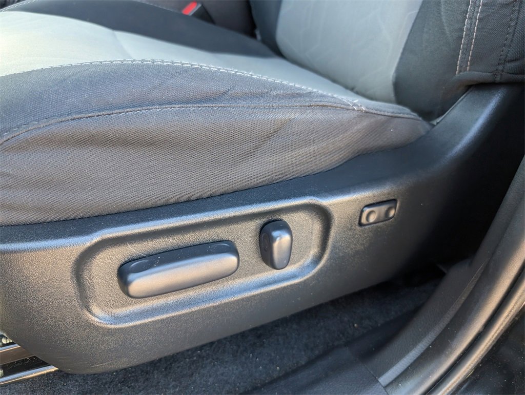 Used 2021 Toyota Tacoma TRD Off-Road image 11