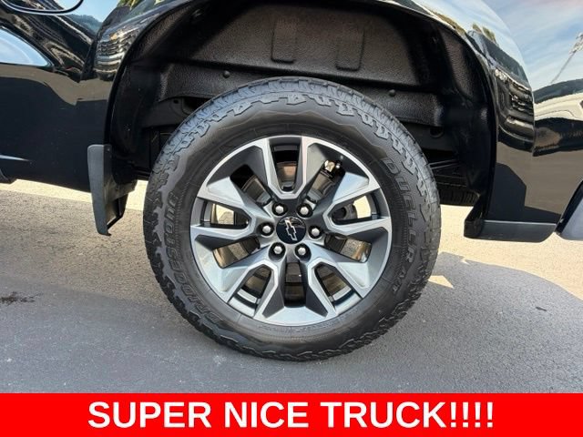 Used 2023 Chevrolet Silverado 1500 LT AWD/4WD image 10