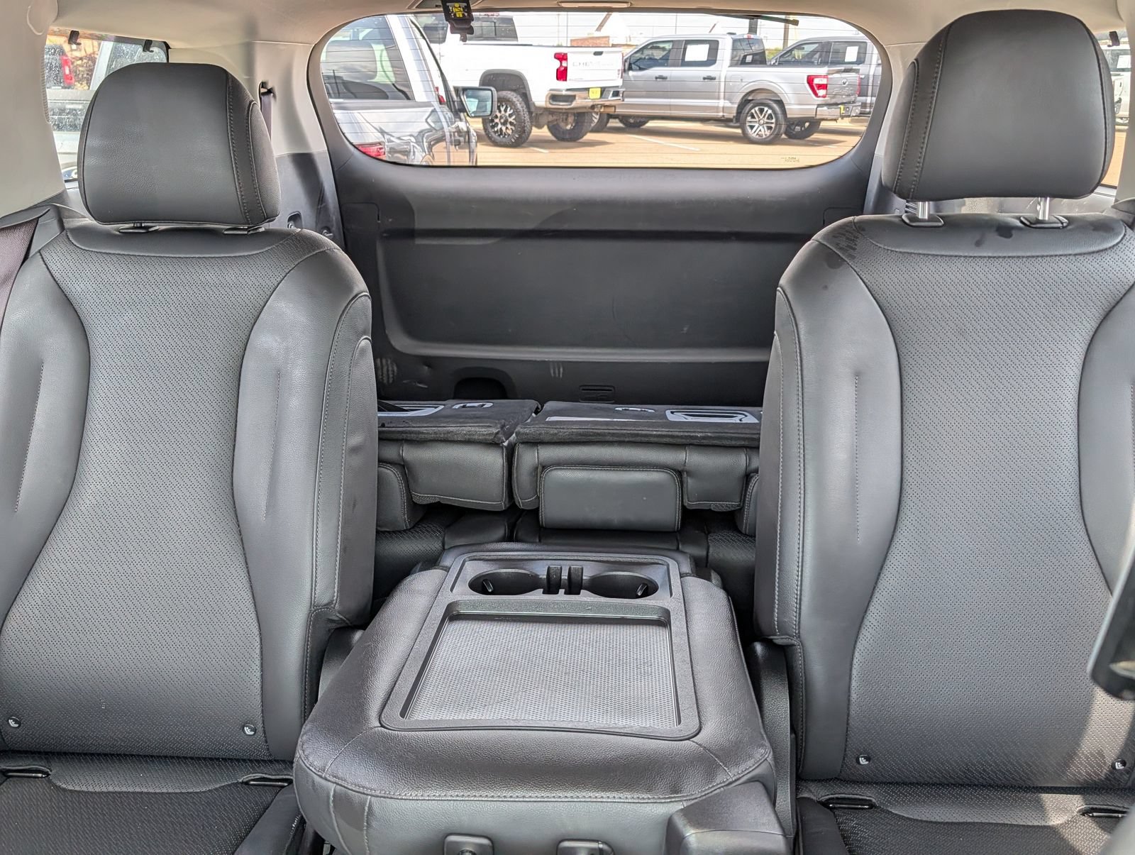Used 2024 Kia Carnival SX Prestige FWD image 21