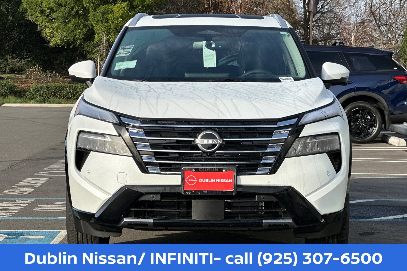New 2026 Nissan Rogue Platinum w/ Tech Package AWD/4WD image 9
