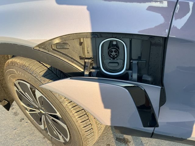 New 2025 Chevrolet Blazer EV LT FWD image 3