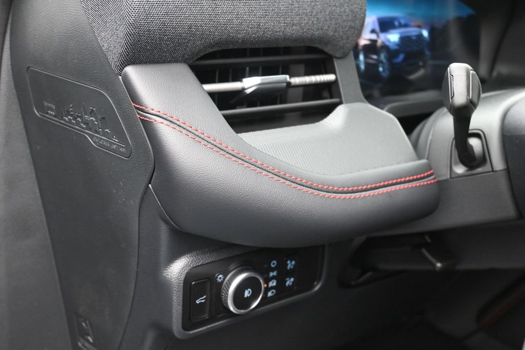 New 2026 Ford Explorer ST-Line RWD image 13