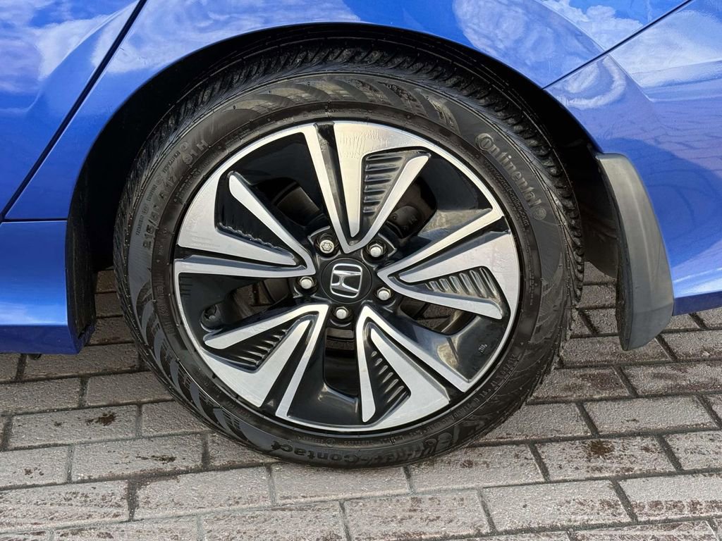 Used 2017 Honda Civic EX-T image 7