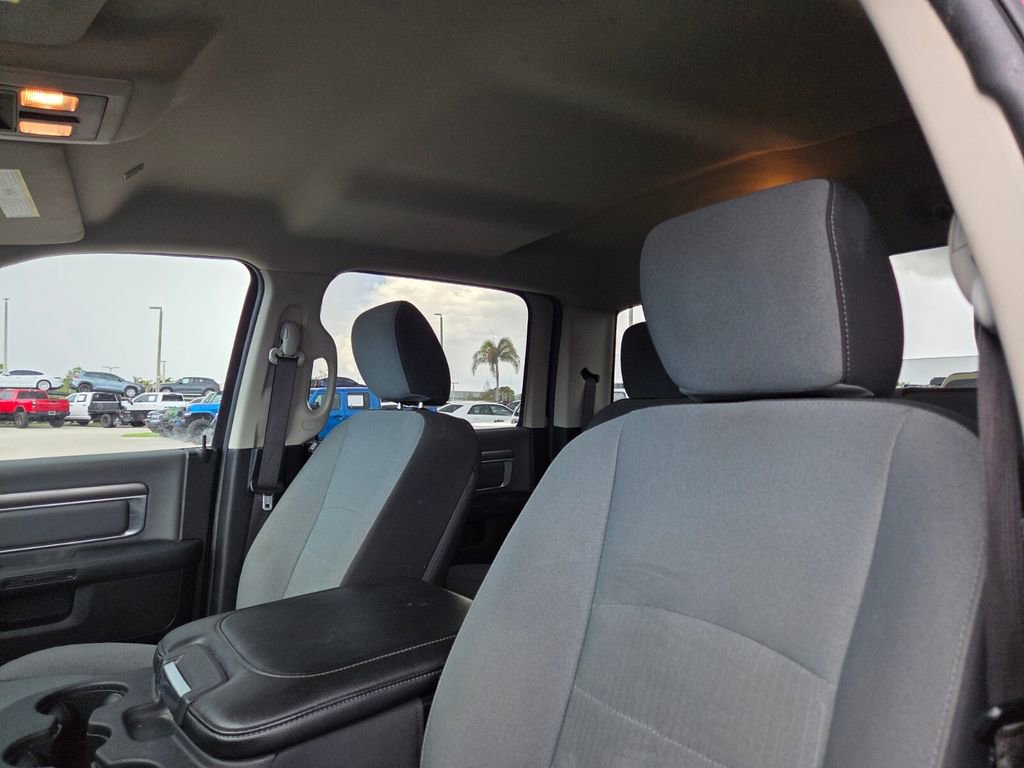 Used 2021 RAM 1500 Classic SLT AWD/4WD image 25
