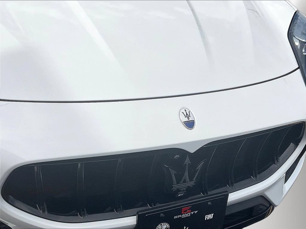 Used 2023 Maserati Grecale Modena AWD/4WD image 33