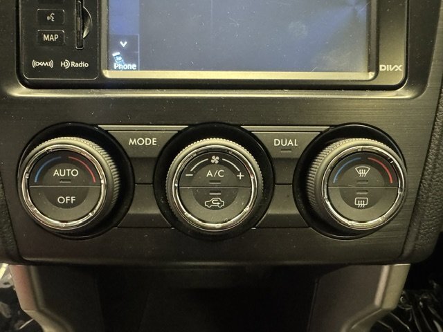Used 2015 Subaru Forester 2.5i Touring w/ Eyesight & Navigation System AWD/4WD image 26