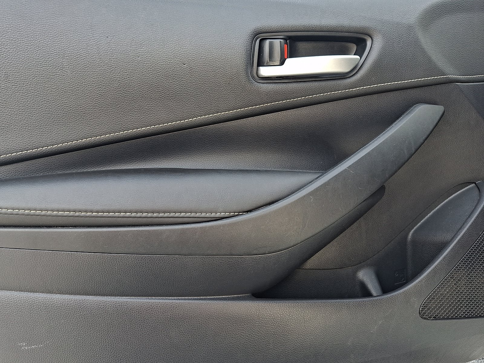 Used 2019 Toyota Corolla SE FWD image 12