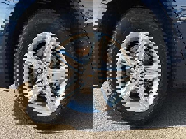 Certified 2022 Chevrolet Malibu LT image 33