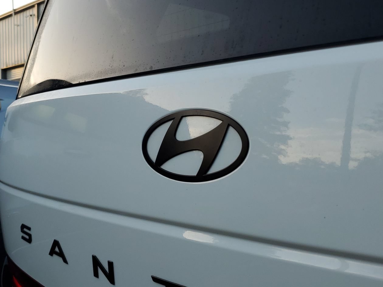Used 2025 Hyundai Santa Fe Calligraphy FWD image 6