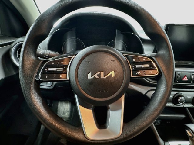 Certified 2023 Kia Forte LXS FWD image 11