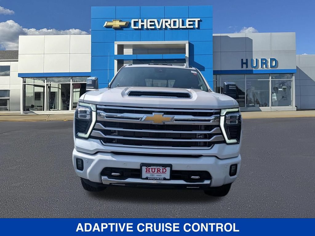 Used 2025 Chevrolet Silverado 2500 High Country w/ High Country Premium Package AWD/4WD image 9