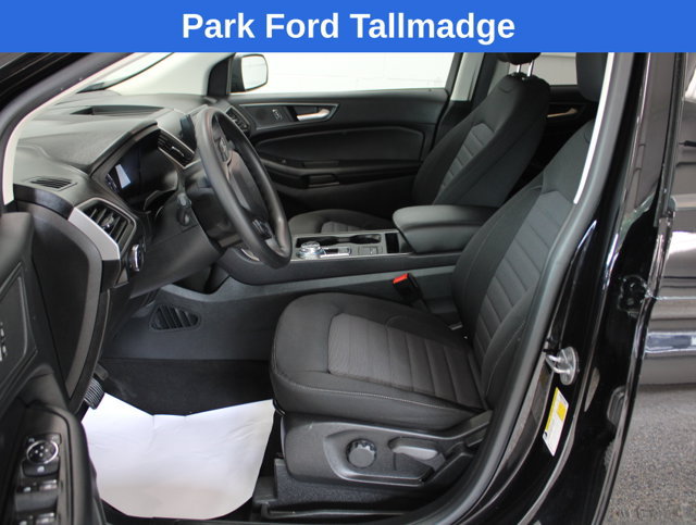 Used 2024 Ford Edge SE AWD/4WD image 13