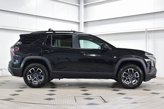 Used 2026 Chevrolet Equinox ACTIV image 9