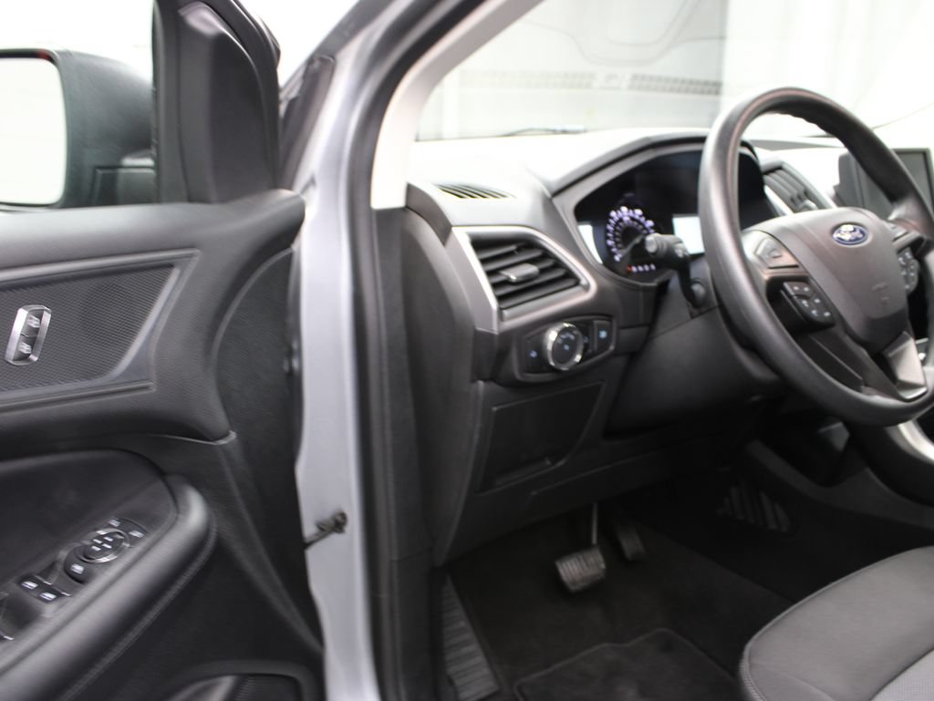 Used 2024 Ford Edge SE AWD/4WD image 47
