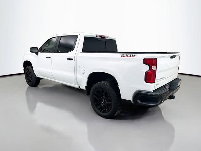 Used 2025 Chevrolet Silverado 1500 LT Trail Boss w/ Convenience Package II AWD/4WD image 5