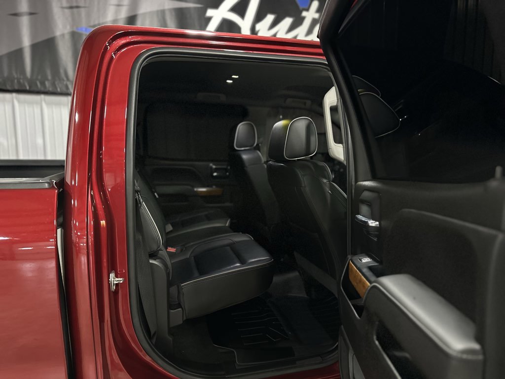 Used 2018 Chevrolet Silverado 2500 High Country w/ Duramax Plus Package image 19