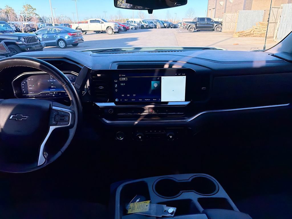 Used 2022 Chevrolet Silverado 1500 RST image 18