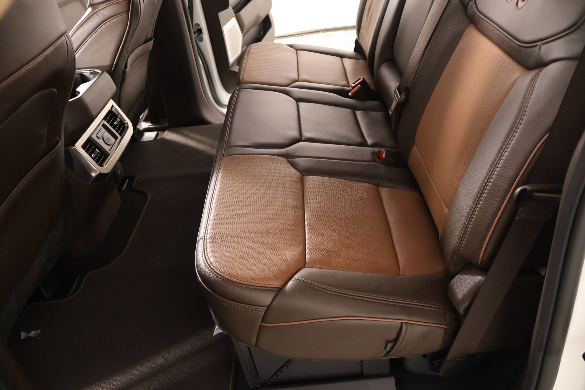 Used 2026 Ford F350 King Ranch AWD/4WD image 13