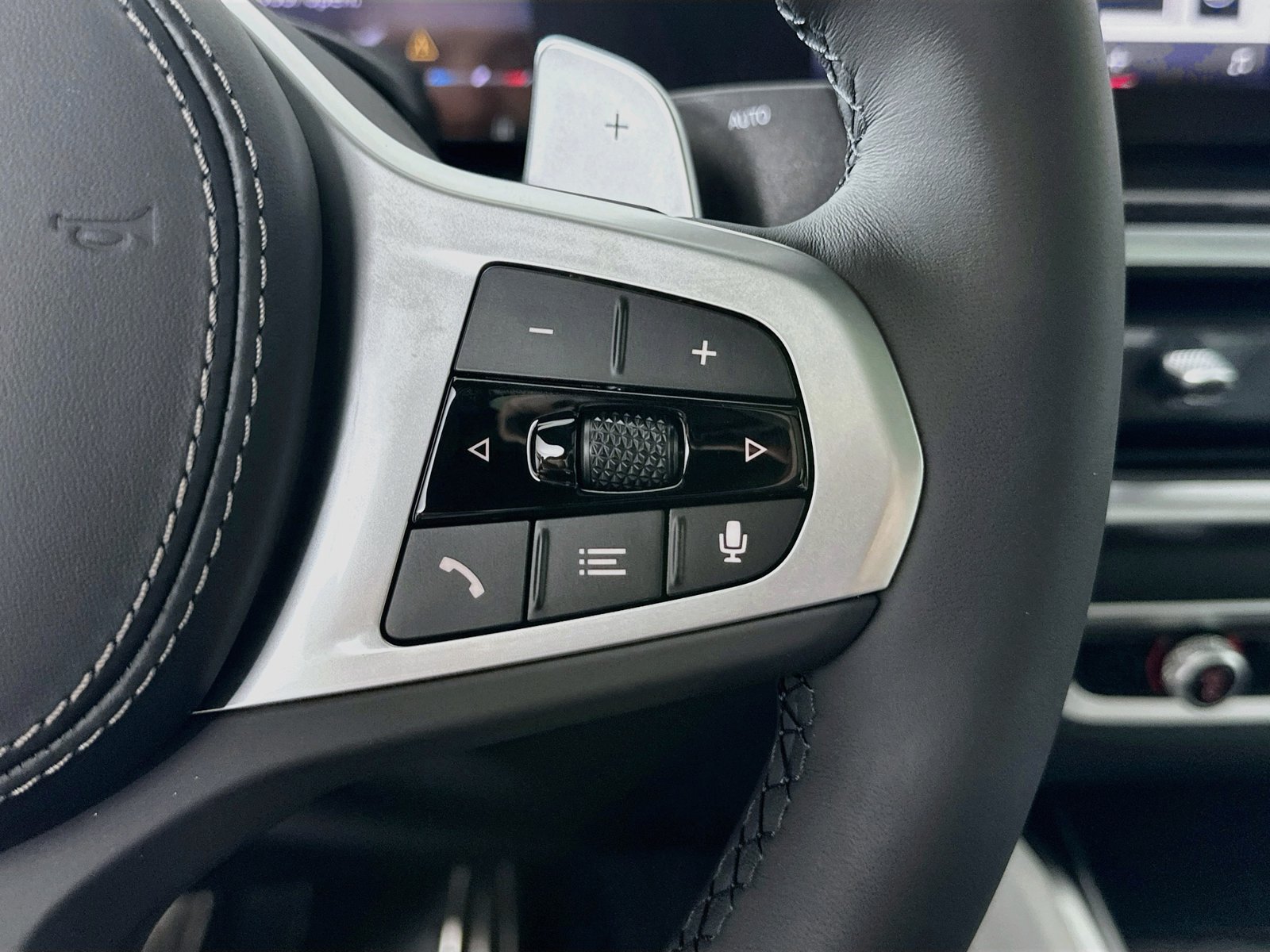 New 2027 BMW X6 xDrive40i AWD/4WD image 19