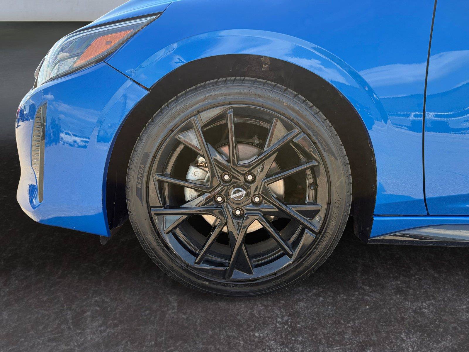 Used 2025 Nissan Sentra SR w/ Midnight Edition FWD image 15