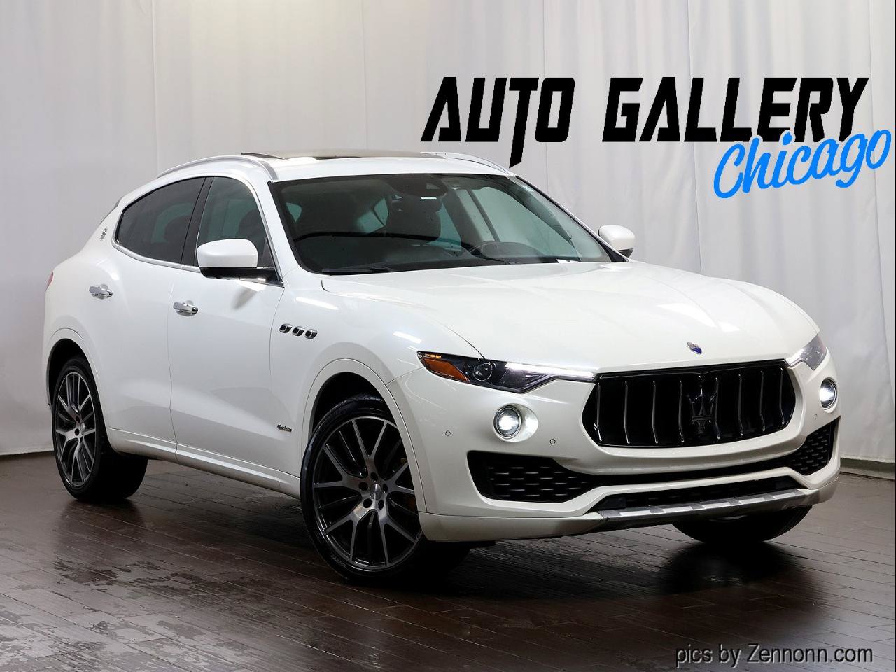Used 2018 Maserati Levante GranLusso AWD/4WD image 1