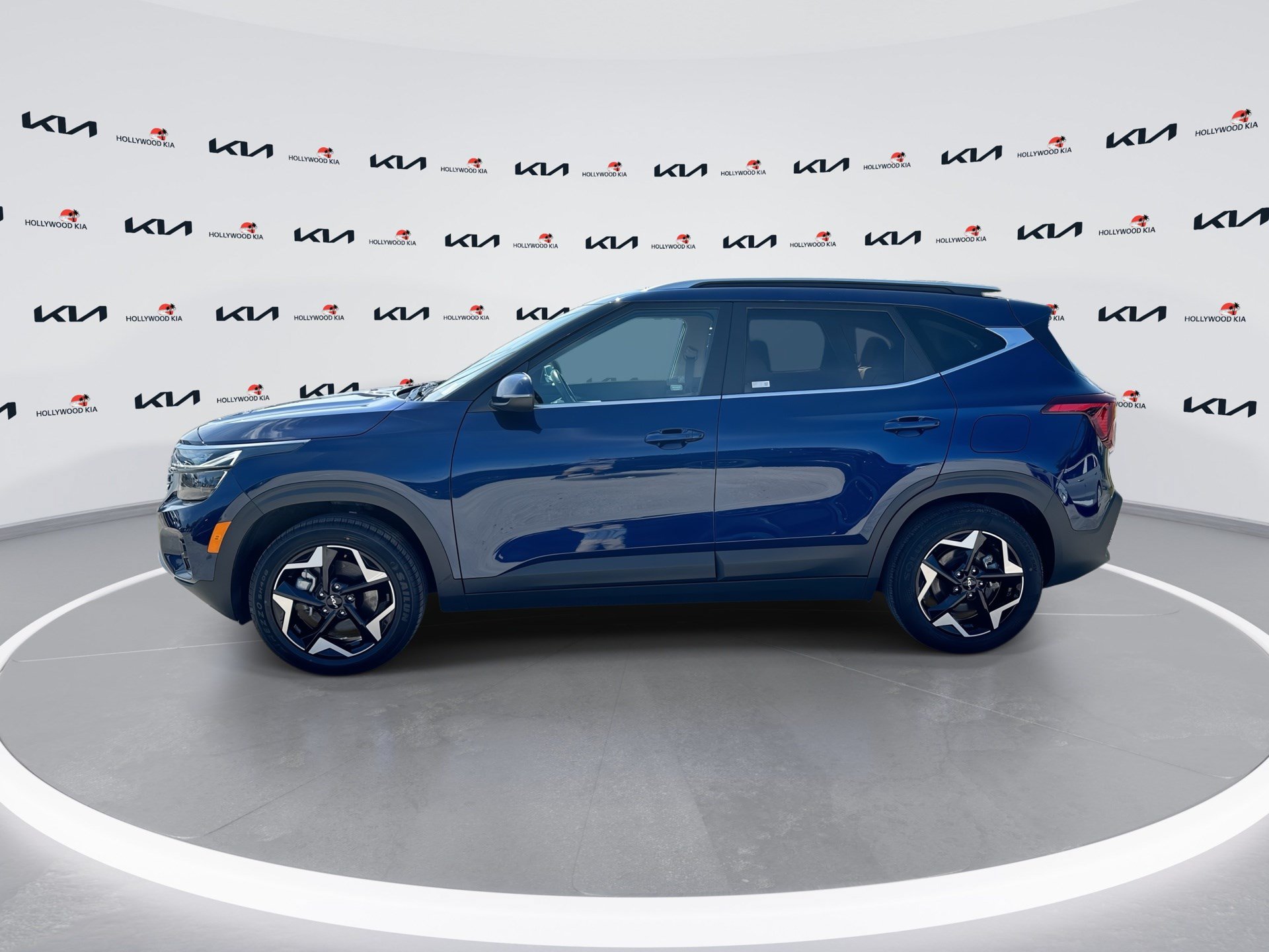 Certified 2024 Kia Seltos EX AWD/4WD image 5