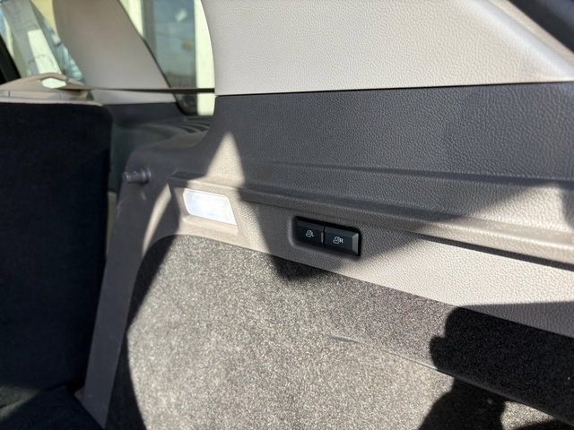 Used 2021 Lincoln Corsair Reserve w/ Elements Package image 6