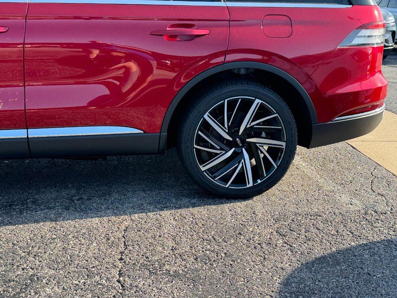 New 2025 Lincoln Aviator Reserve w/ Equipment Group 201A AWD/4WD image 9