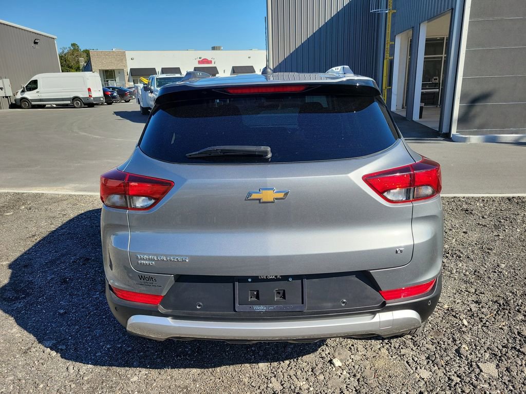 Used 2024 Chevrolet TrailBlazer LT w/ LT Cold Weather Package image 10