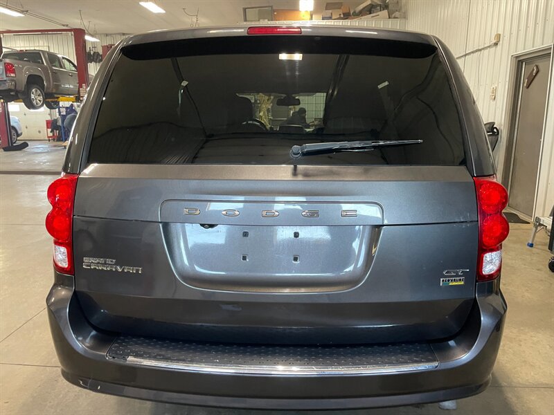 Used 2019 Dodge Grand Caravan GT image 27