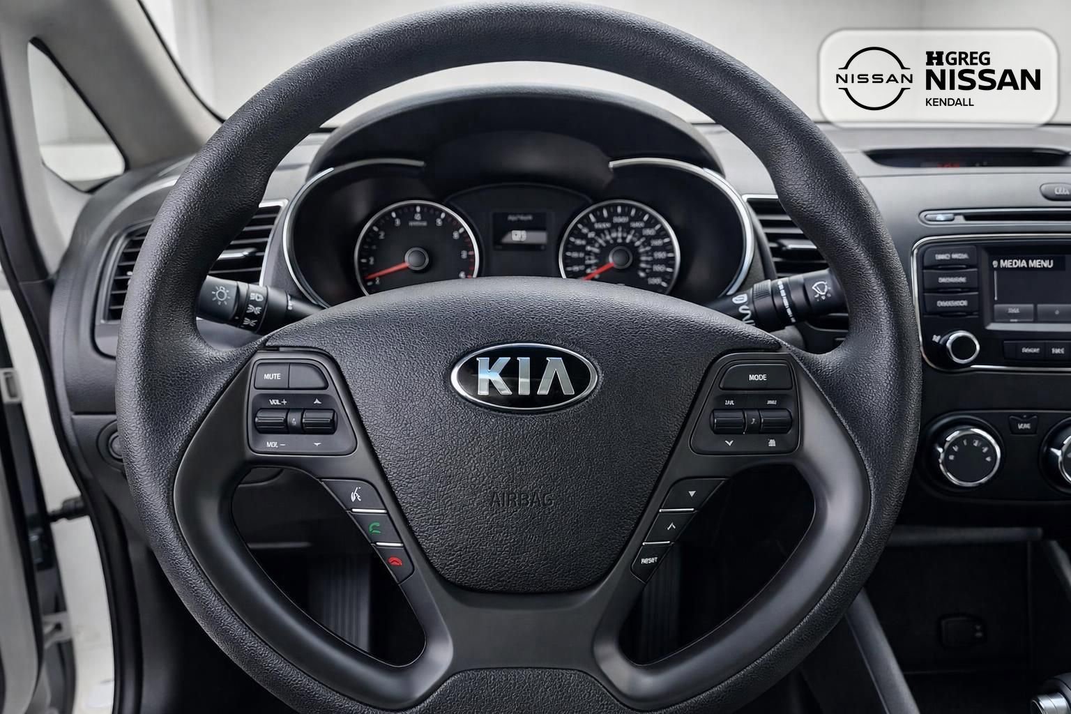 Used 2017 Kia Forte LX FWD image 9
