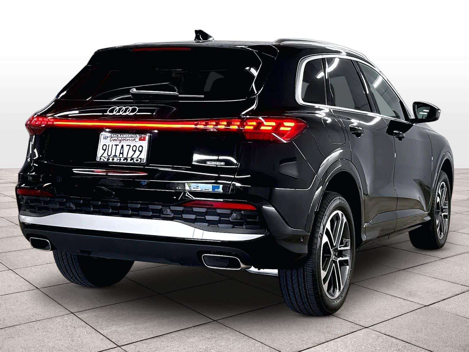 Certified 2025 Audi Q5 Premium w/ Convenience Package AWD/4WD image 15