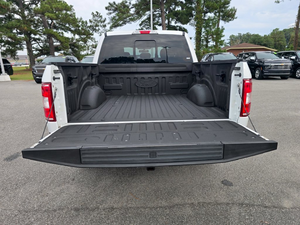 Used 2018 Ford F150 XLT w/ Equipment Group 302A Luxury AWD/4WD image 23