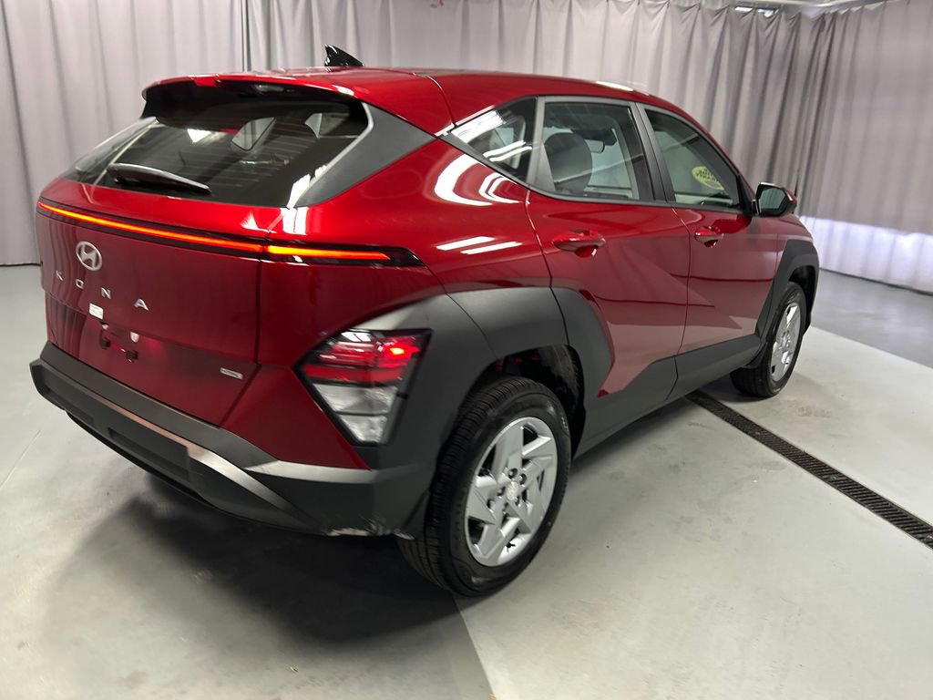 New 2026 Hyundai Kona SE image 7