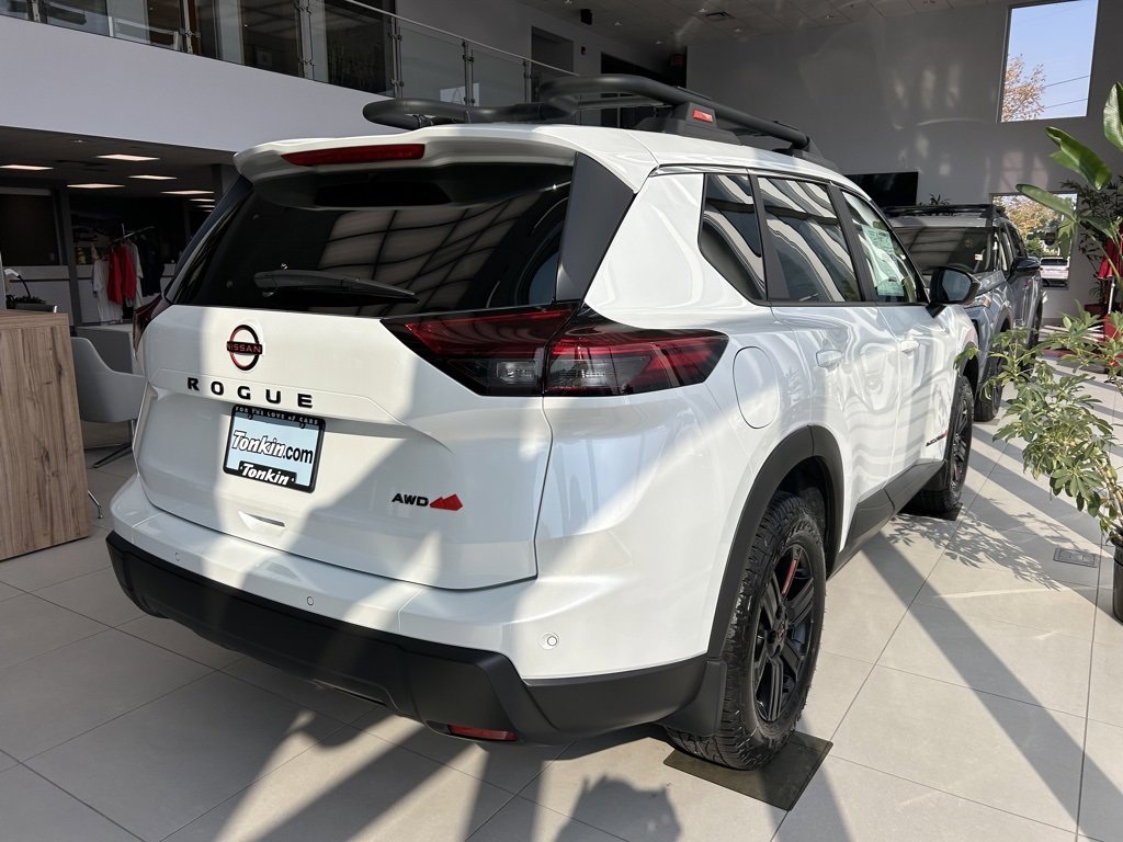 New 2026 Nissan Rogue SV image 4