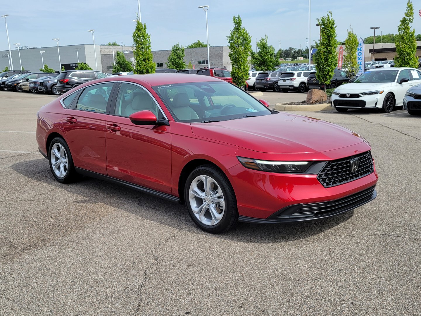 Certified 2023 Honda Accord LX image 30